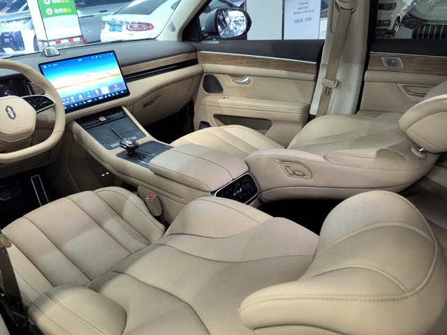 Pre-Owned Wenjie M7 2024 Plus 5-Seat Rear-Drive Edition