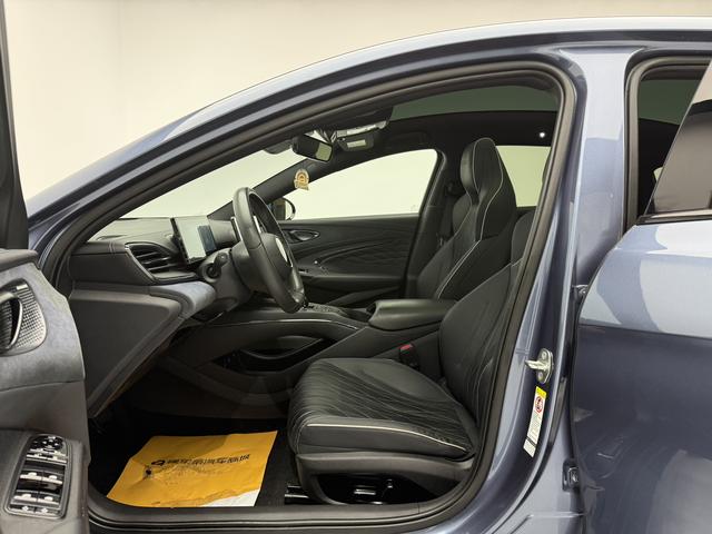 Certificated Pre-Owned BYD Seal 2023 700KM Championship Edition Premium