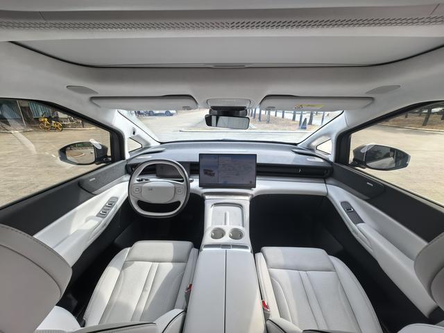 Certificated Pre-Owned XPENG X9 2024 702 Ultra-Long Range Maxu22140187