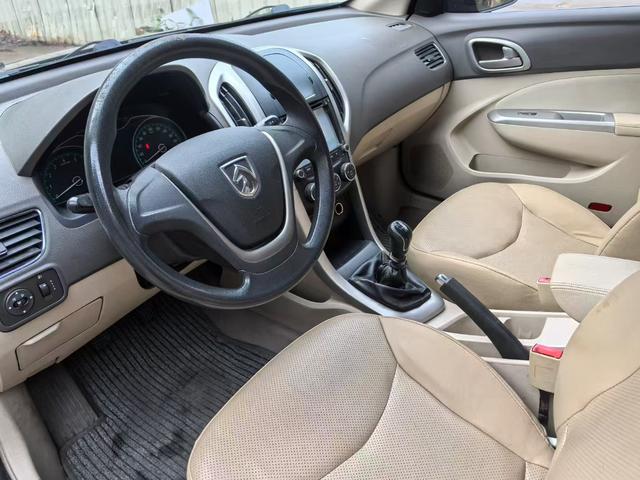 Certificated Pre-Owned SAIC-GM-Wuling Baojun 610 2014 1.5L Manual Standard Version - u21003828