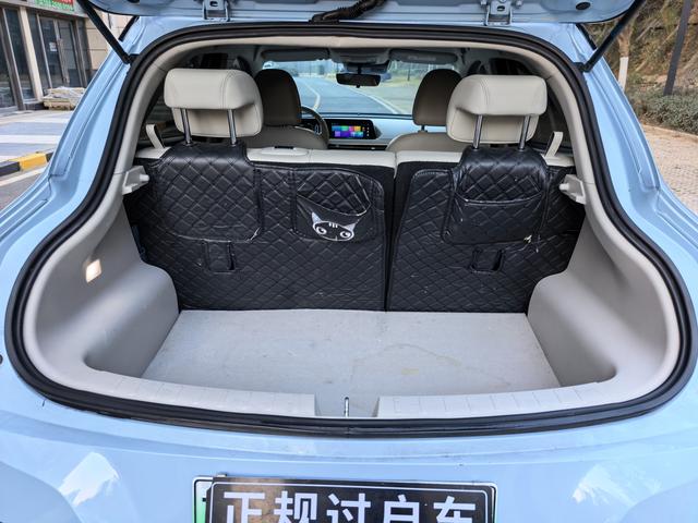 Certificated Pre-Owned Ora Good Cat 2022 Model 400km Standard Range Luxury Edition Lithium Iron Phosphate