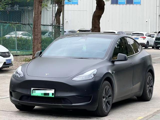 Pre-Owned Tesla Model Y 2023 Rear-Wheel Drive Version