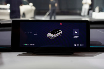 Exeed Stellar Era ET-Hybrid REEV