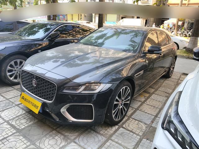 Certificated Pre-Owned Jaguar XFL 2024 2.0T P250 Two-Wheel Drive Premium Luxury Edition - u22341440