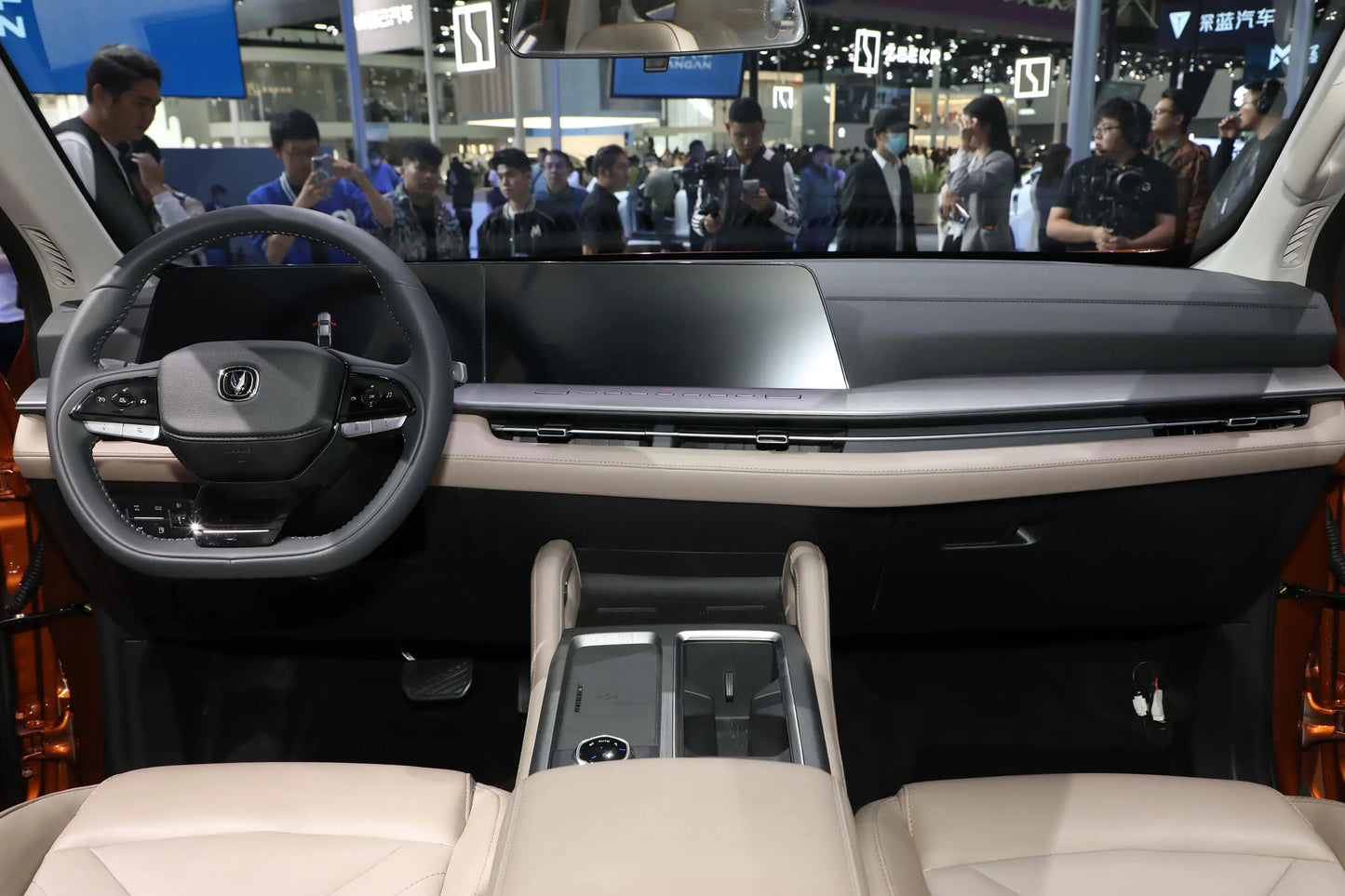 Changan Hunter-Hybrid REEV