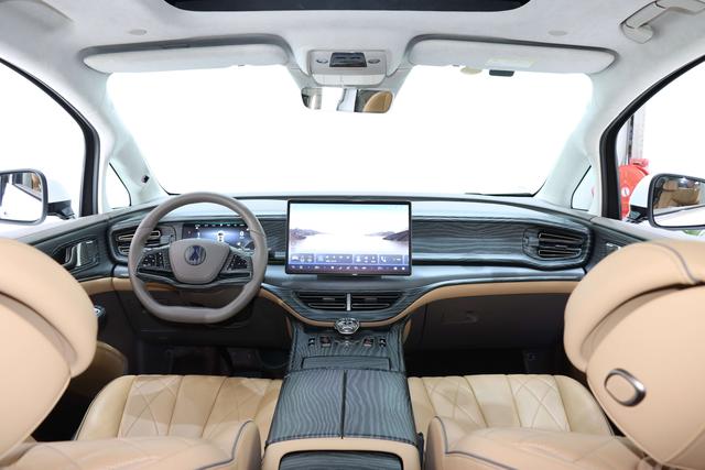 Certificated Pre-Owned Denza D9 DM 2022 970 4WD Flagship Edition -u21631412