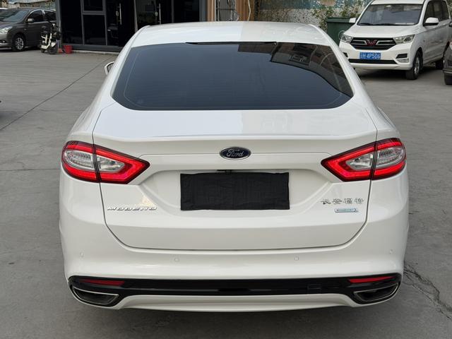 Certificated Pre-Owned Ford Mondeo 2013 2.0L GTDi200 Fashion Edition - u22611722