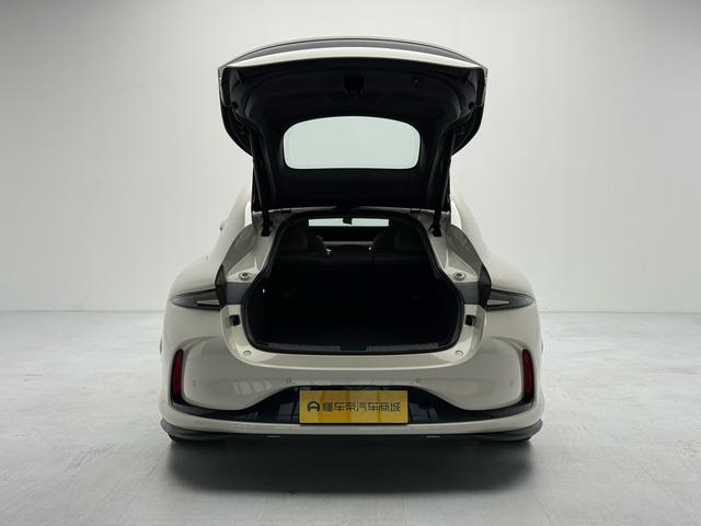 Certificated Pre-Owned IM L6 2025 Ultra 100kWh -u22735043