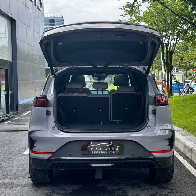 Certificated Pre-Owned BYD Tang DM 2025 Intelligent Driving Edition DM-i 115KM Flagship Model