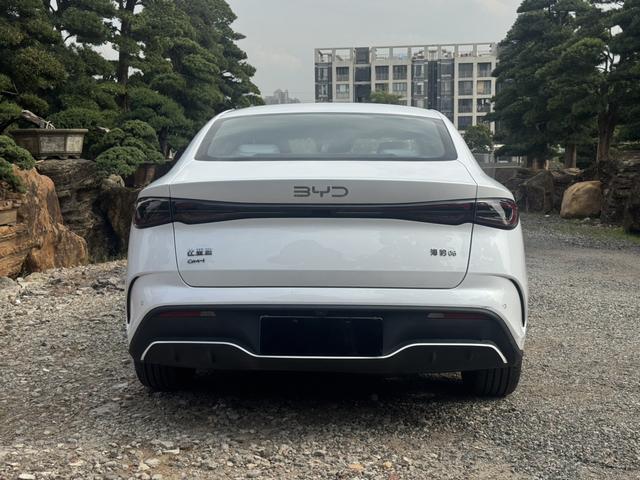 Certificated Pre-Owned BYD Seal 06DM 2024 DM-i 120KM Flagship Edition -u22719968