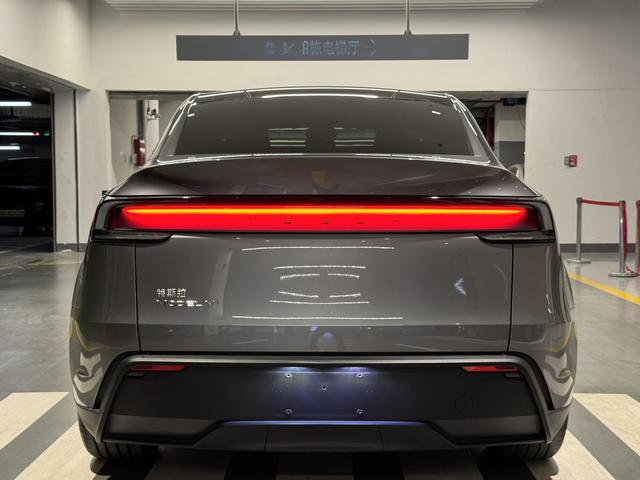 Certificated Pre-Owned Model Y 2025 Rear-Wheel Drive Version -u22721863