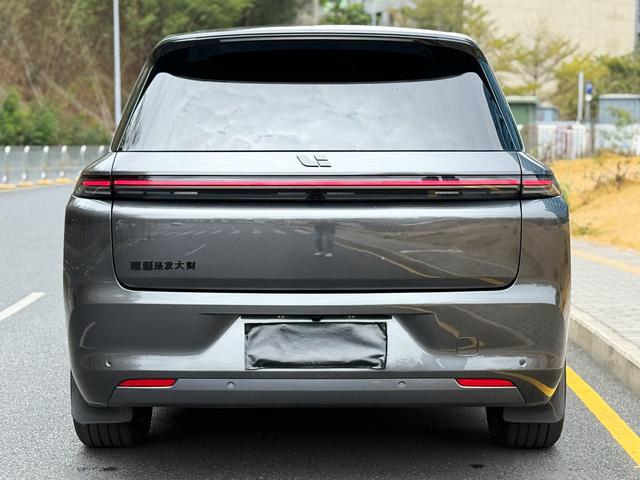 Certificated Pre-Owned Li Auto L8 2024 Pro Edition -u22760172