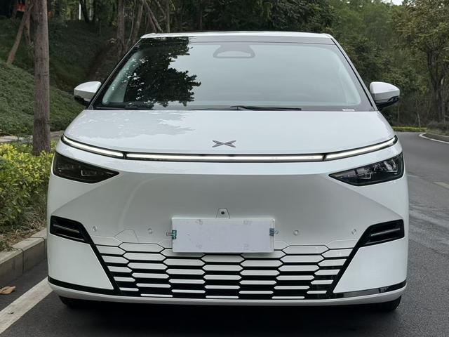 Certificated Pre-Owned XPENG X9 2025 Edition Pure Electric 740 Ultra Long Range Max-u22201256