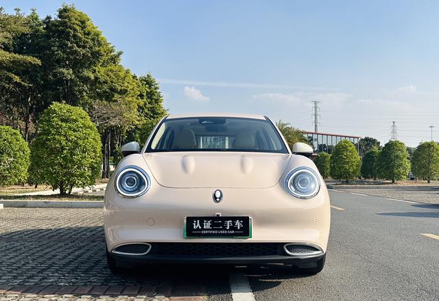Certificated Pre-Owned Ora Good Cat 2021 Edition 400km Standard Range Venus Version Lithium Iron Phosphate Battery